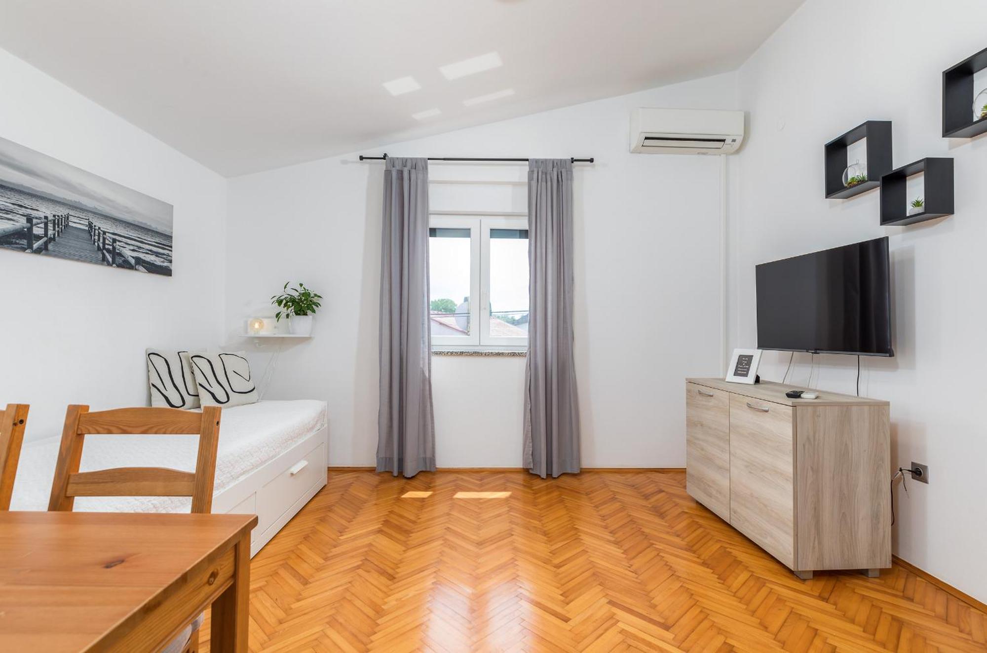 Apartment Tesic Close To The Sea With Shared 4Xbicycles Fažana Dış mekan fotoğraf